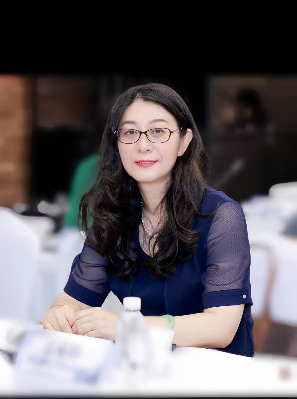 王春燕.jpg