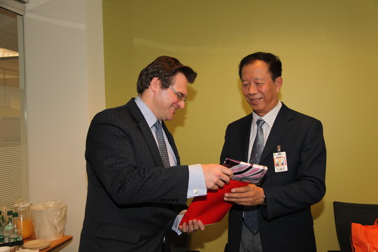 20110926shiyuanchuguo_9.JPG