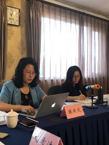 听取评审专家意见.jpg